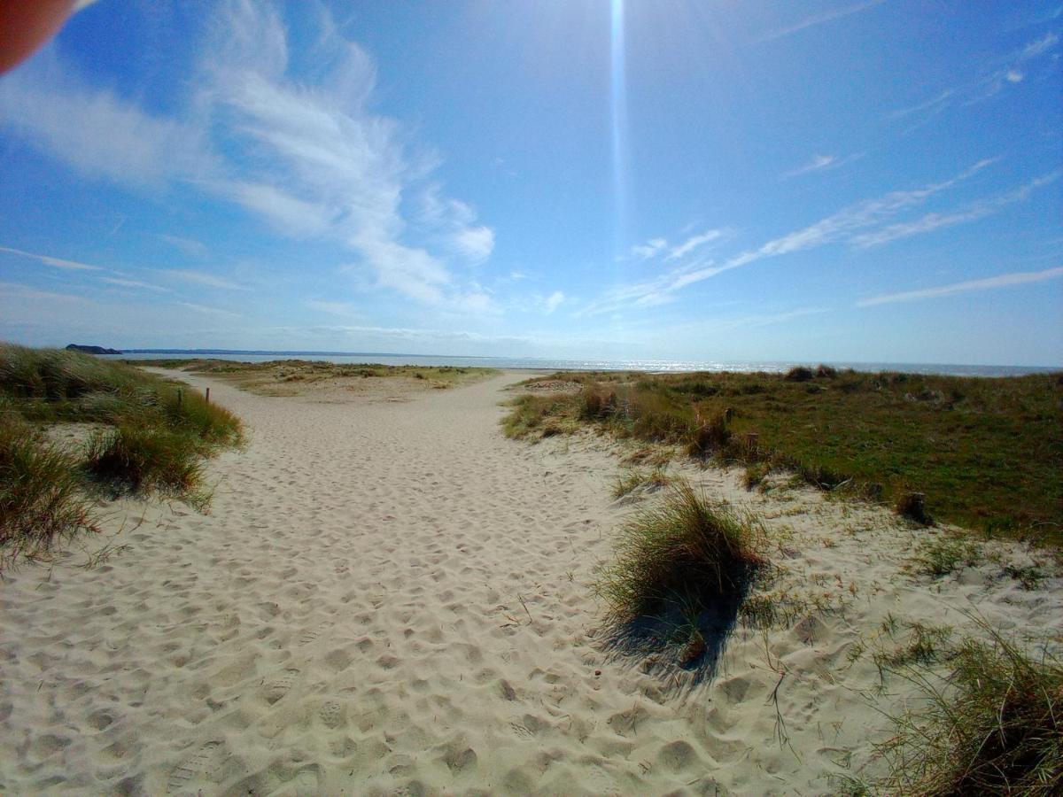 Gite Les Trefles Proche De La Plage En Baie Du Mont St Michel Карол Екстериор снимка